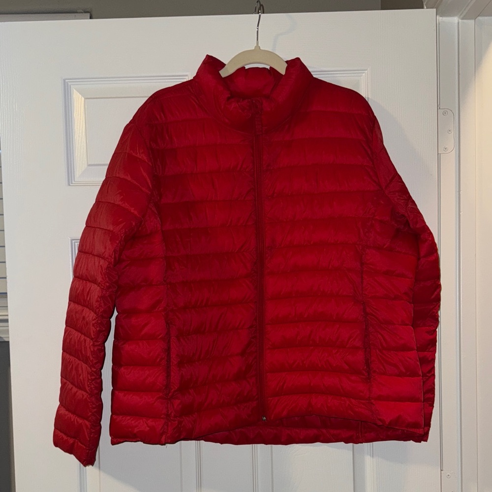 Old Navy Active Women’s XXL Red Puffer Jacket With Zipper Pockets